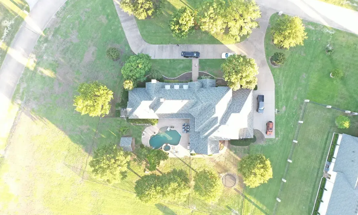 New shingle roof installation on a home in Upper Dublin